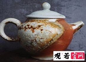 柴烧茶壶最难得的颜色