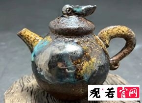 如何通过壶身的造型和工艺来判断天青泥柴烧紫砂壶的价值