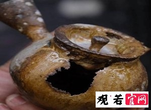 水平壶：探寻水平柴烧紫砂壶的经典之美