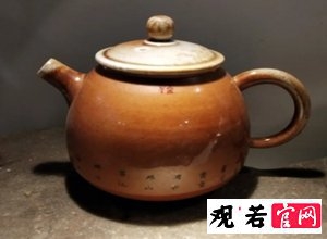 观若柴烧紫砂壶:烹饪茶汤的艺术如何使用观若柴烧壶?